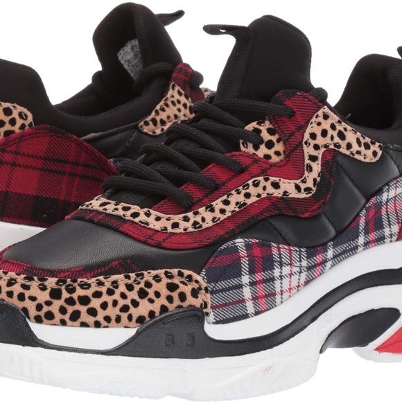 jessica simpson tennis shoes